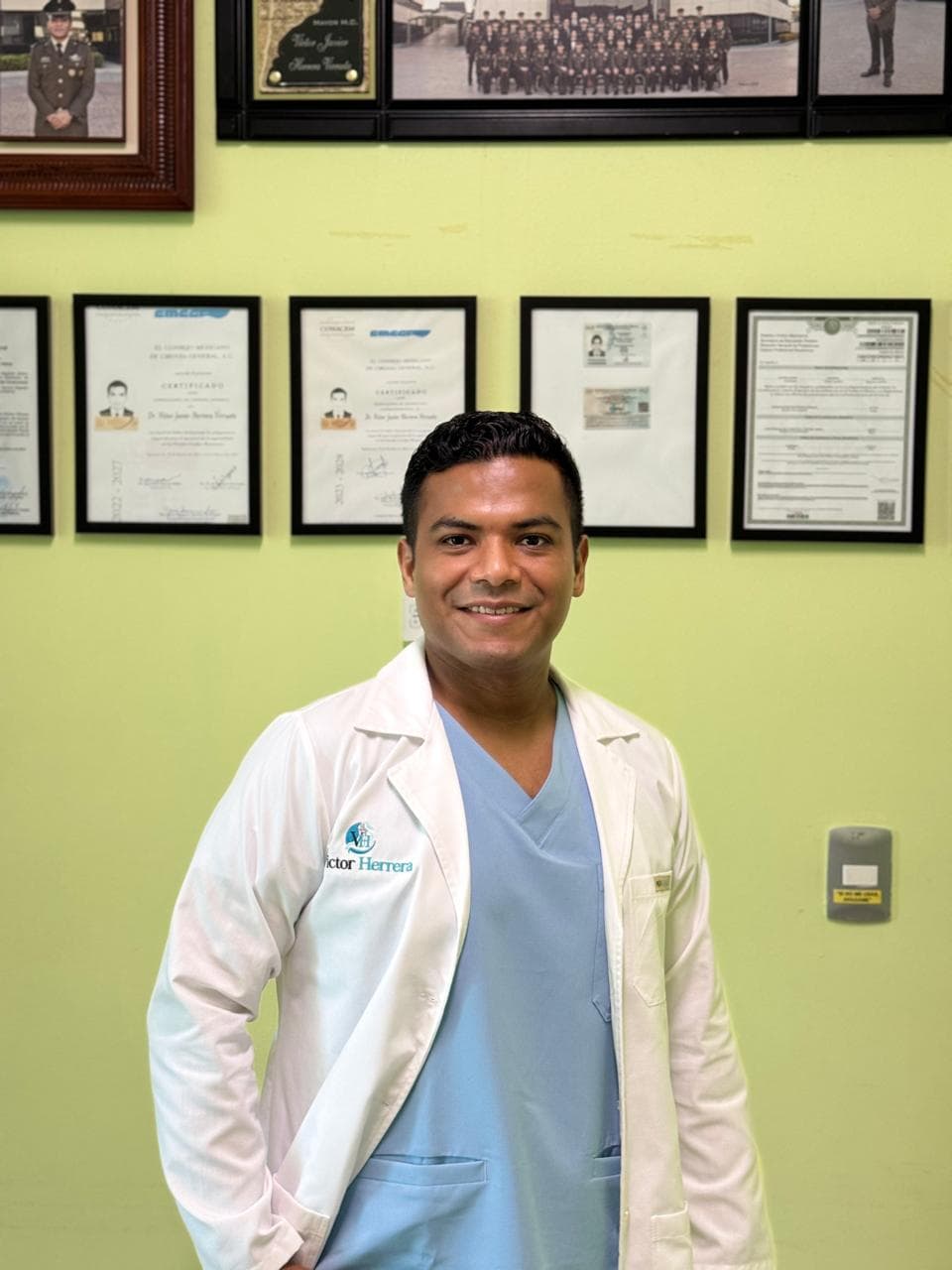 Dr. Víctor Javier Herrera Virrueta - Cirujano General y Endoscopista
